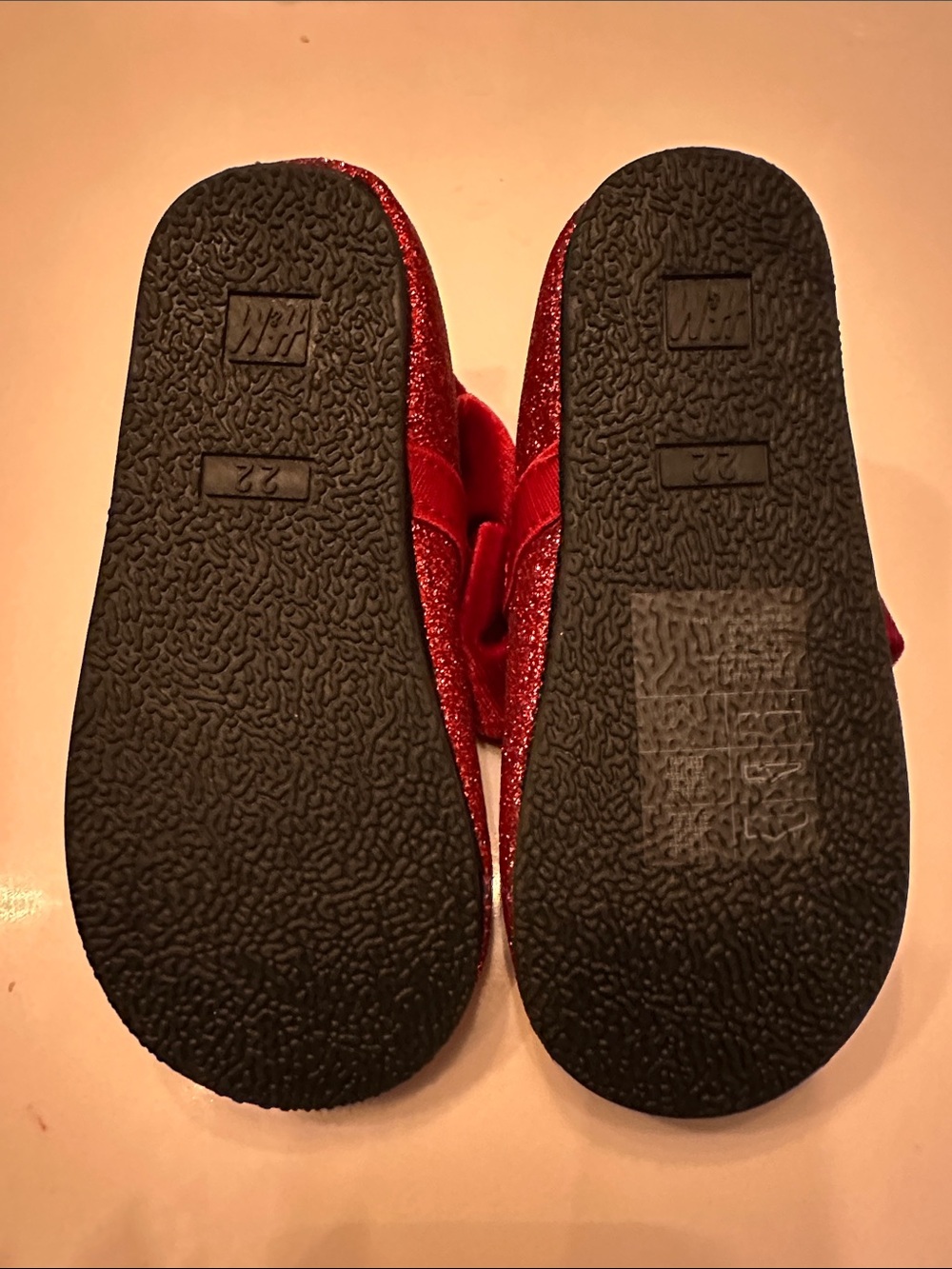 H&M Red Glitter Bow Ballet Flats for Kids - Picture 2 of 4